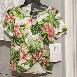 2 for $10
Green Floral Women's Top.